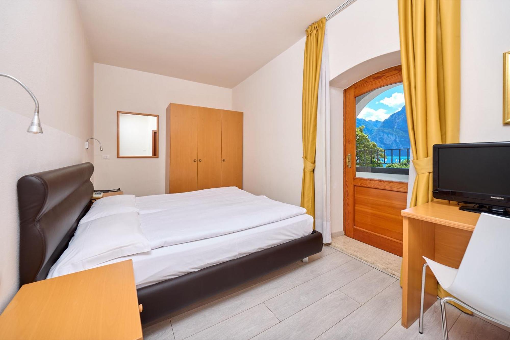 Hotel Geier Torbole Sul Garda Eksteriør bilde