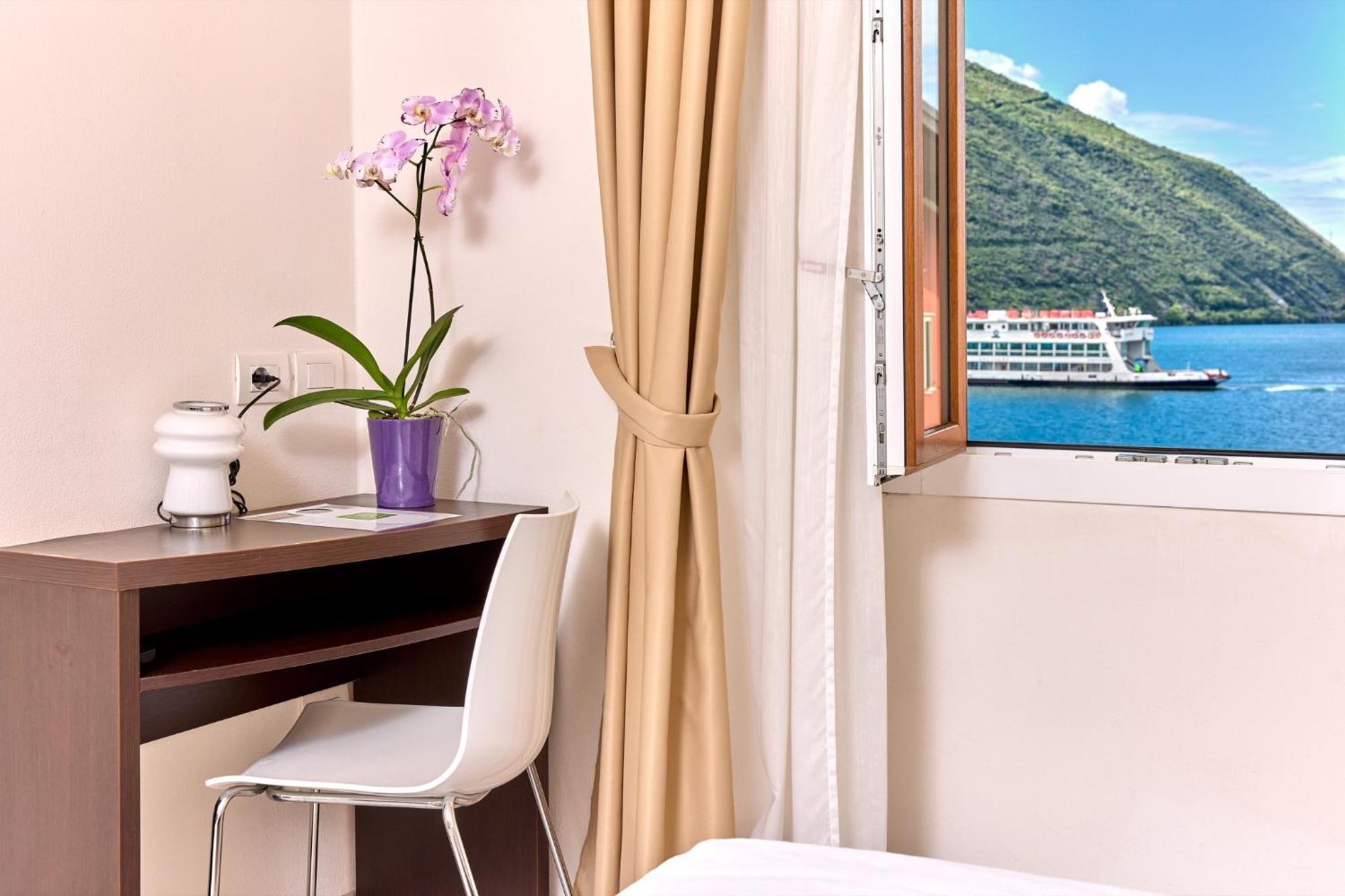 Hotel Geier Torbole Sul Garda Eksteriør bilde