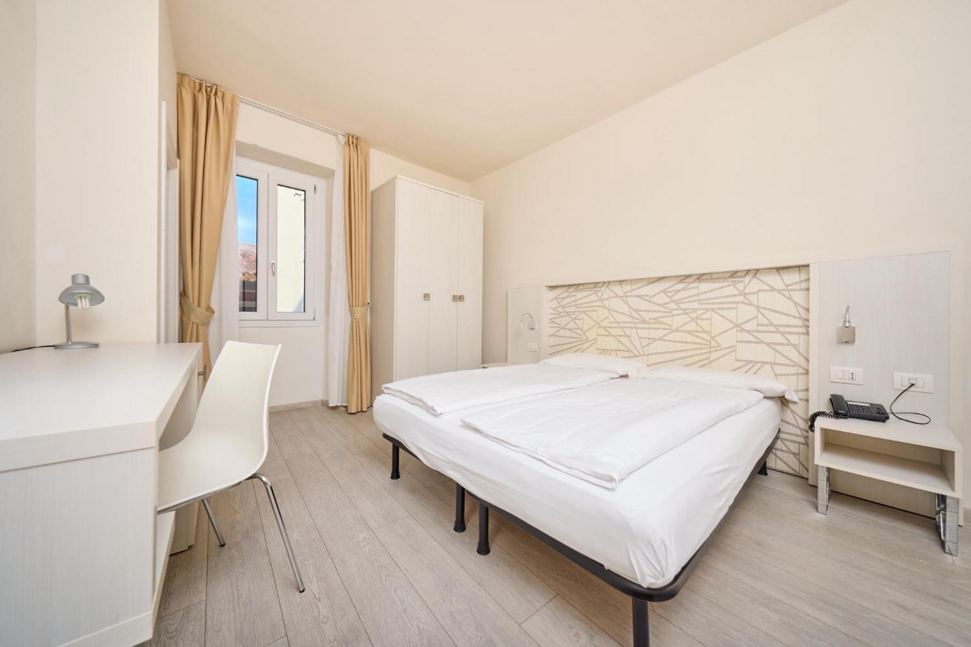 Hotel Geier Torbole Sul Garda Eksteriør bilde